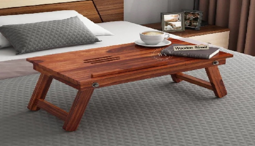 Making Modern Living Easy: Foldable Tables and Online Furniture Shopping Tips
